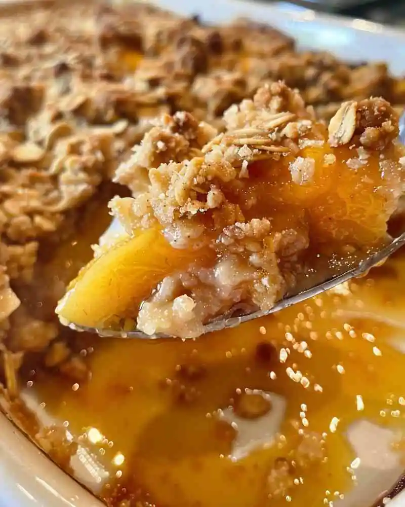 peach crisp with canned peaches (2)